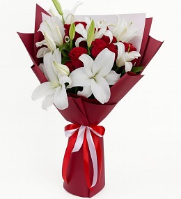 LİLYUM KIRMIZI GÜL 19 no